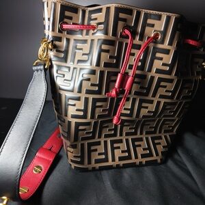 Fendi Mon Tresor Logo Embossed Leather Bucket Shoulder
